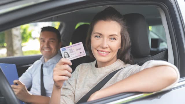 Prawo jazdy ile zdjęć? Sprawdź, ile naprawdę potrzebujesz zdjęć Prawo jazdy ile zdjęć? Sprawdź, ile naprawdę potrzebujesz zdjęć