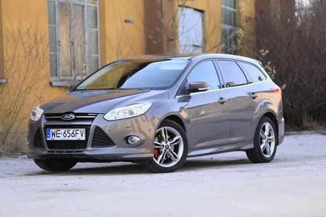 Ile pali ford focus 1.6 benzyna? Sprawdź, by uniknąć wysokich kosztów! Ile pali ford focus 1.6 benzyna? Sprawdź, by uniknąć wysokich kosztów!