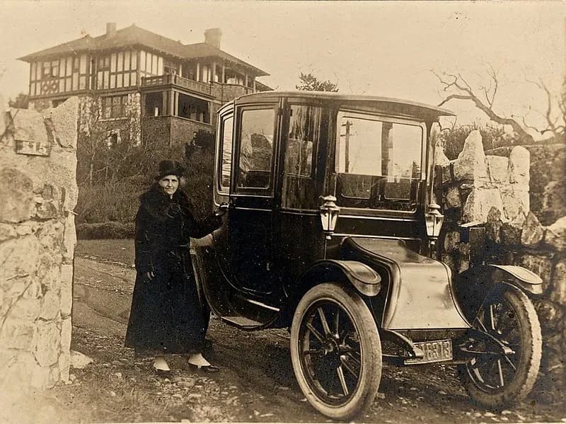 Kto wynalazł samochód elektryczny? Odkryj fascynującą historię wynalazków Kto wynalazł samochód elektryczny? Odkryj fascynującą historię wynalazków