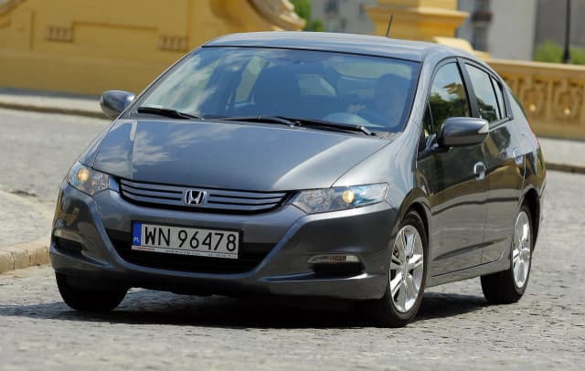 Honda Insight czy warto kupić? Poznaj ukryte wady i zalety hybrydy Honda Insight czy warto kupić? Poznaj ukryte wady i zalety hybrydy
