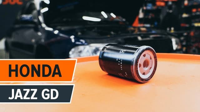 Ile oleju potrzebuje Honda Jazz? Kluczowe informacje i porady Ile oleju potrzebuje Honda Jazz? Kluczowe informacje i porady