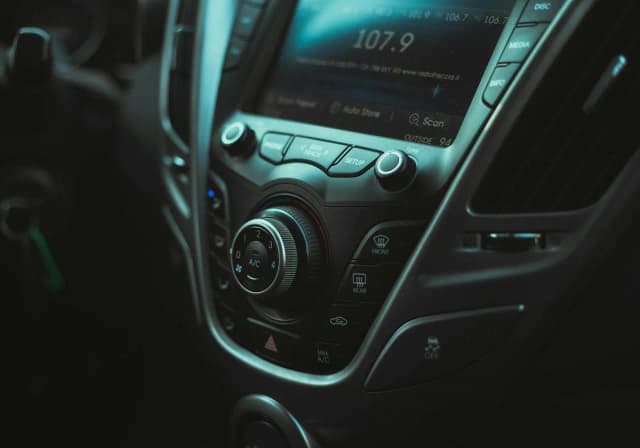 Jak wprowadzić kod do radia Honda Jazz i uniknąć problemów z odblokowaniem Jak wprowadzić kod do radia Honda Jazz i uniknąć problemów z odblokowaniem