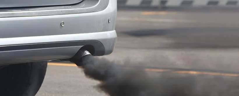 Dlaczego diesel kopci? Odkryj przyczyny dymu i ich skutki Dlaczego diesel kopci? Odkryj przyczyny dymu i ich skutki