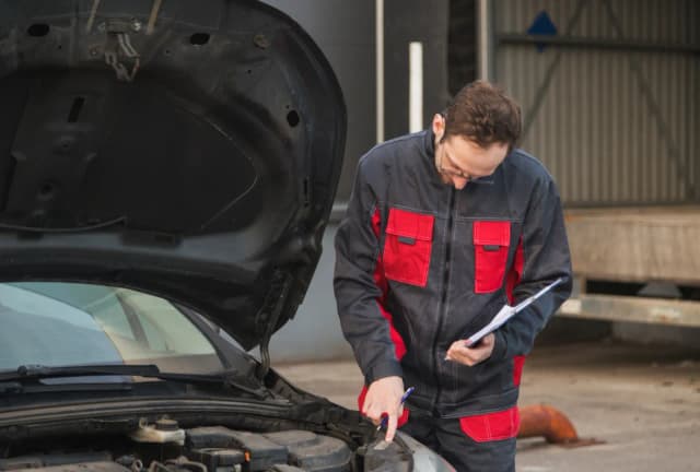 Ile kosztuje przegląd samochodu diesel? Sprawdź stabilne ceny i więcej. Ile kosztuje przegląd samochodu diesel? Sprawdź stabilne ceny i więcej.