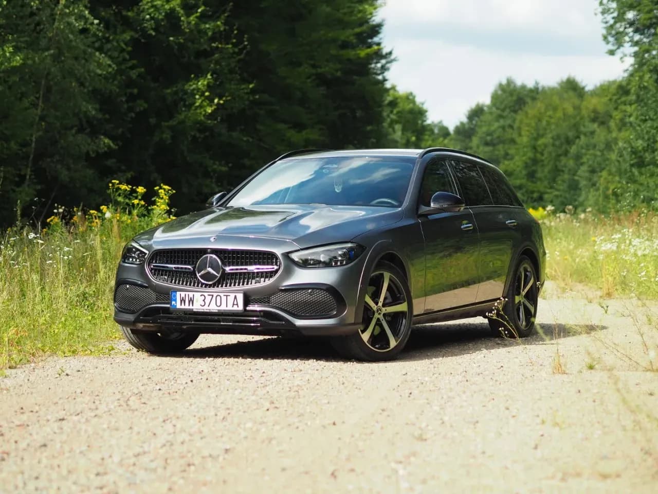 Ile pali Mercedes C klasa 2.0 benzyna? Zaskakujące dane o spalaniu Ile pali Mercedes C klasa 2.0 benzyna? Zaskakujące dane o spalaniu